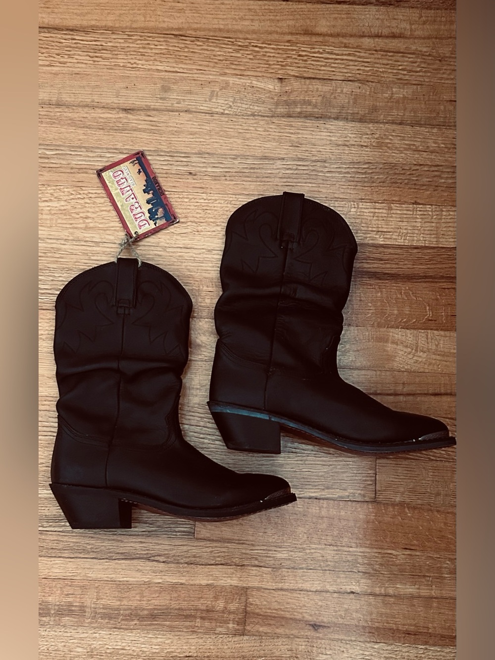Durango black ladies cowboy boots. 7.5